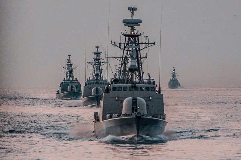 Επίδειξη μαχητικής ετοιμότητας και ικανότητας του Πολεμικού Ναυτικού στο Αιγαίο [εικόνες] | iefimerida.gr 6