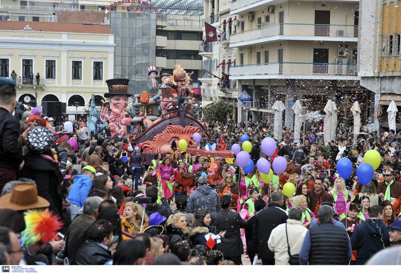 Πατρινό Καρναβάλι 2018: Πέντε ώρες υπερθέαμα -Χιλιάδες καρναβαλιστές, παρέλαση αρμάτων [εικόνες & βίντεο] | iefimerida.gr 7