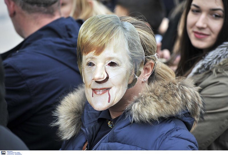 Πατρινό Καρναβάλι 2018: Πέντε ώρες υπερθέαμα -Χιλιάδες καρναβαλιστές, παρέλαση αρμάτων [εικόνες & βίντεο] | iefimerida.gr 16