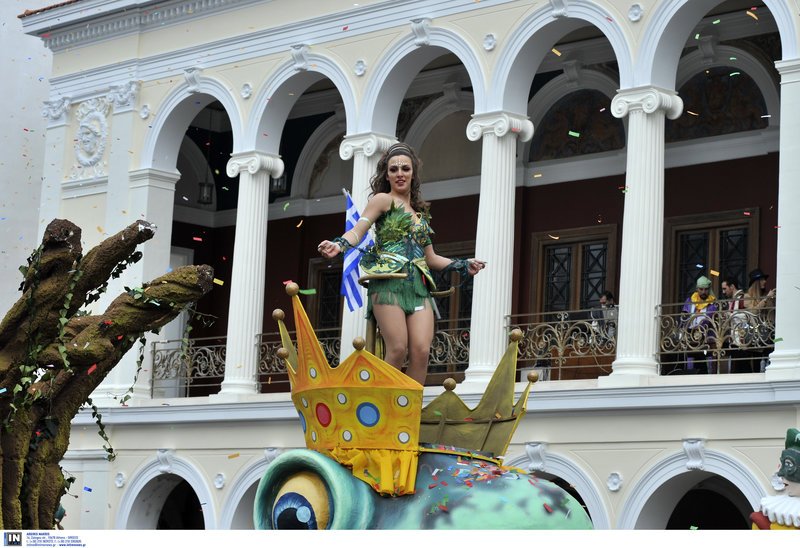 Πατρινό Καρναβάλι 2018: Πέντε ώρες υπερθέαμα -Χιλιάδες καρναβαλιστές, παρέλαση αρμάτων [εικόνες & βίντεο] | iefimerida.gr 18