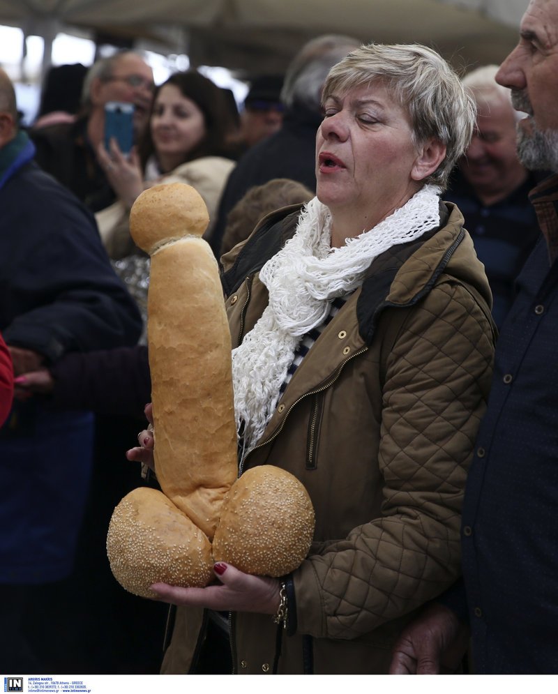 Μπουρανί: Το τολμηρό διονυσιακό έθιμο του Τυρνάβου [εικόνες] | iefimerida.gr 12