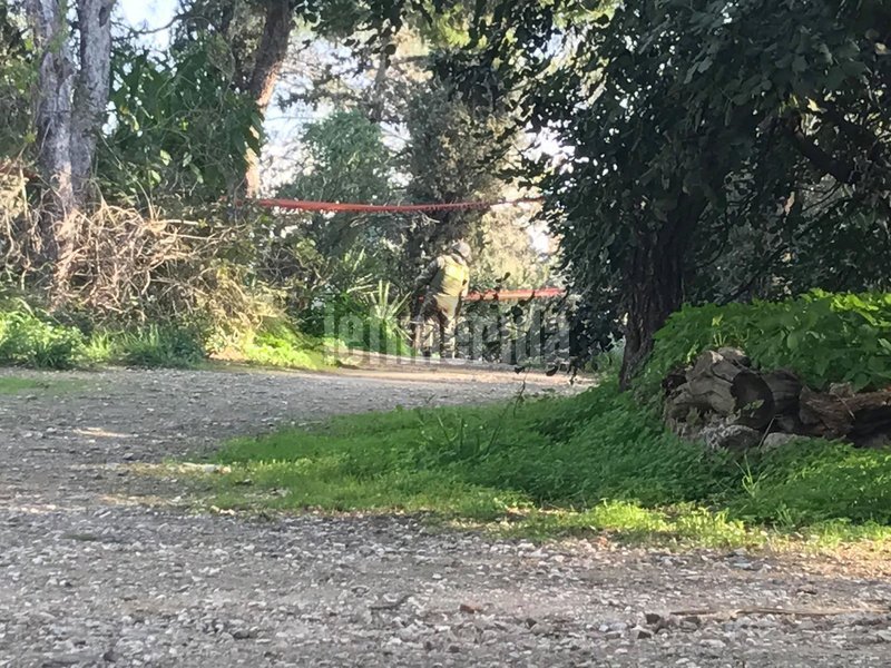 Βρέθηκε βλήμα όλμου στον λόφο του Φιλοπάππου -Στο σημείο κλιμάκιο του Στρατού | iefimerida.gr 1