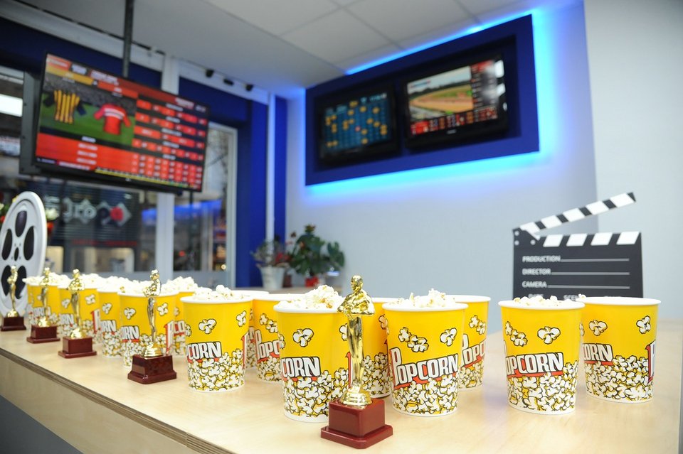 Πρακτορείο ΟΠΑΠ για… Όσκαρ με χολυγουντιανή «λάμψη» [εικόνες & βίντεο] | iefimerida.gr 2