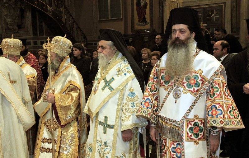 Λαμπρή τελετή στη Μητρόπολη για τη χειροτονία του Επισκόπου Ανδρούσης, Κωνστάντιου [εικόνες] | iefimerida.gr 7