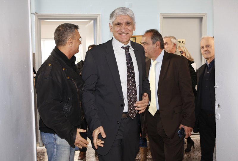 Σε «Παναγιώτης Γιαννάκης» μετονομάστηκε το 1ο ΕΠΑΛ Νίκαιας [εικόνες] | iefimerida.gr 0