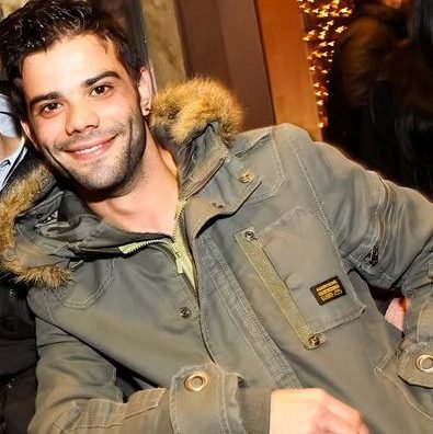 Ο Μπίλυ από τα «Μαύρα Μεσάνυχτα» εντελώς αγνώριστος -Εμεινε μισός, ποζάρει με τον Ντάνο [εικόνες] | iefimerida.gr 1