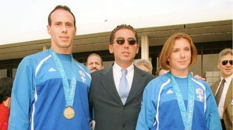 Κατερίνα Θάνου-Χρήστος Τζέκος, μαζί στα μπουζούκια -14 χρόνια μετά το τροχαίο στους Ολυμπιακούς [εικόνες] | iefimerida.gr 1