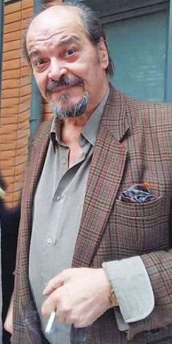 Αγνώριστος ο Αλκης Γιαννακάς -Το «ρεμάλι της Φωκίωνος Νέγρη» είναι 77 ετών [εικόνα] | iefimerida.gr 0