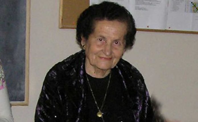 Δύσκολες ώρες για τον Μίμη Ανδρουλάκη -«Εφυγε» η μητέρα του [εικόνα]  | iefimerida.gr 0