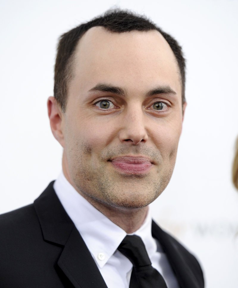 Το φιλί που σόκαρε τα Οσκαρ -Οταν η Τζολί άρχισε τα φιλιά στο στόμα στον αδελφό της [εικόνες] | iefimerida.gr 6