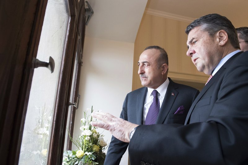 Tα παζάρια της Aγκυρας με το Βερολίνο για την αναβάθμιση των τουρκικών Leopard και ο ρόλος επιχειρηματία-φίλου του Ερντογάν | iefimerida.gr 1