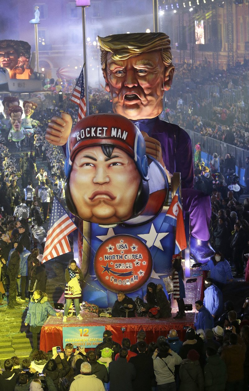 Γαλλία: Ο Τραμπ... βασιλιάς καρνάβαλος στο φημισμένο καρναβάλι της Νίκαιας [εικόνες] | iefimerida.gr 0