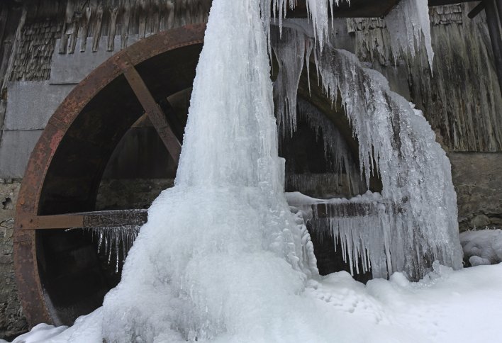Σιβηρικό ψύχος στην Ευρώπη -41 νεκροί, στους -36 το θερμόμετρο στην Ελβετία [εικόνες] | iefimerida.gr 0