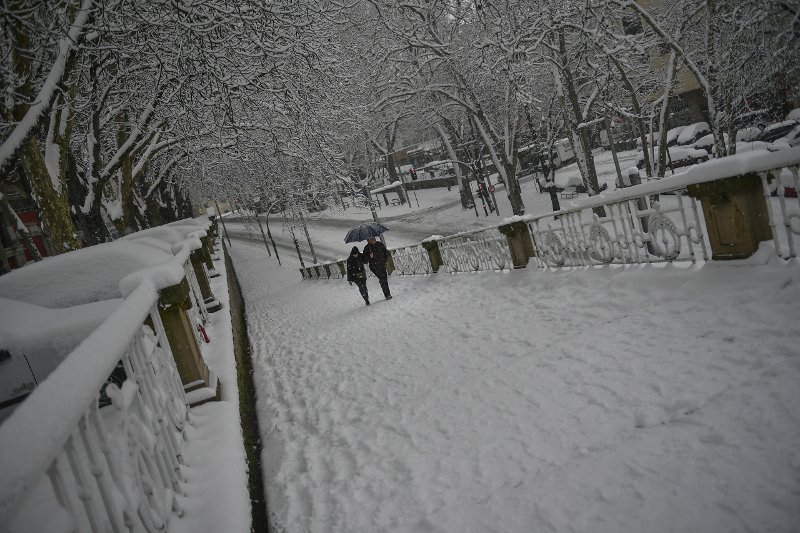 Σιβηρικό ψύχος στην Ευρώπη -41 νεκροί, στους -36 το θερμόμετρο στην Ελβετία [εικόνες] | iefimerida.gr 3