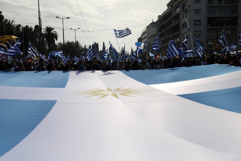 Το συλλαλητήριο της Αθήνας μέσα από φωτογραφίες του Associated Press [εικόνες]  | iefimerida.gr 5