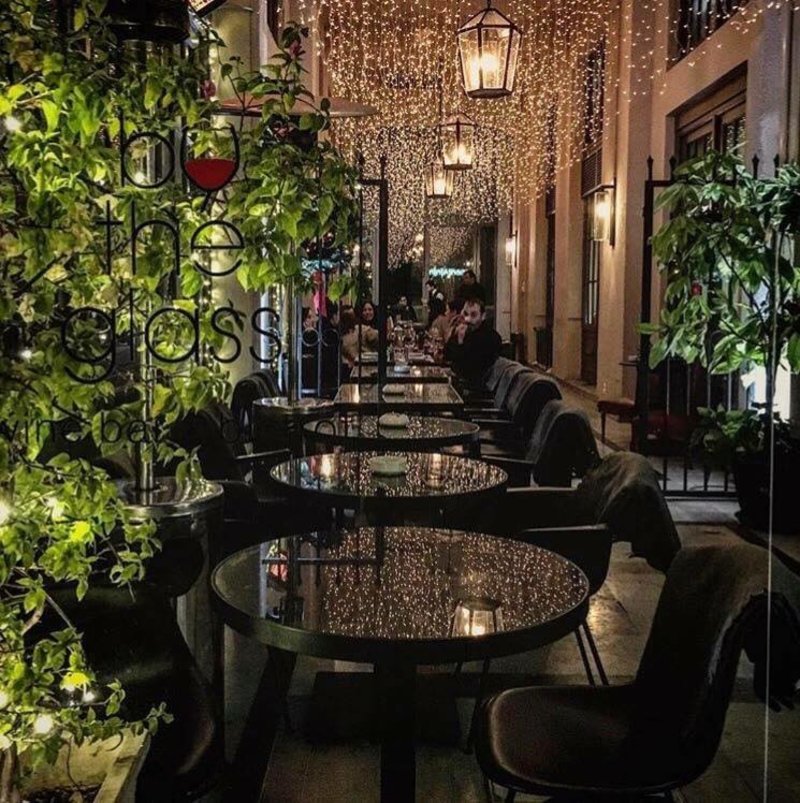 10 γνωστά-άγνωστα κρυφά μπαρ της Αθήνας ιδανικά για τον Αγιο Βαλεντίνο -Απόμερα, ρετρό και ρομαντικά [εικόνες] | iefimerida.gr 17