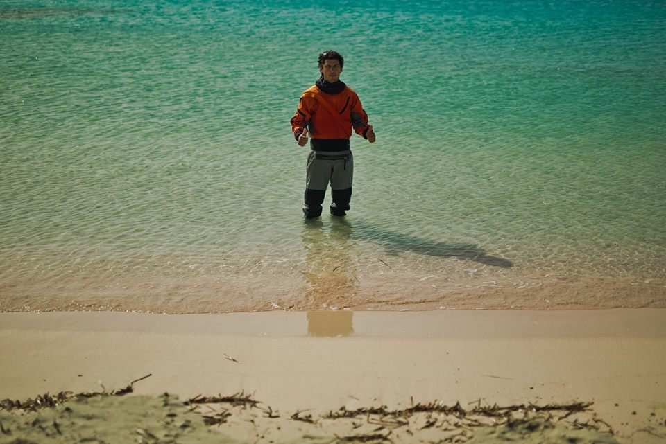 Εκανε τον γύρο της Κρήτης με καγιάκ σε 39 μέρες- Μοναδικές εικόνες από το ταξίδι του [εικόνες & βίντεο] | iefimerida.gr 24