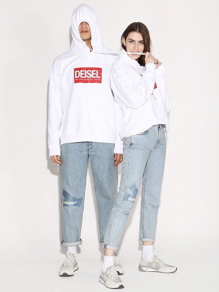 Η Diesel άνοιξε... «μαϊμού» κατάστημα με προϊόντα «DEISEL» [εικόνες & βίντεο] | iefimerida.gr 1