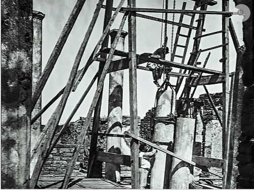 Η αρχαιολογική ιστορία της Δήλου από το 1873 μέσα από φωτογραφίες [εικόνες] | iefimerida.gr 2