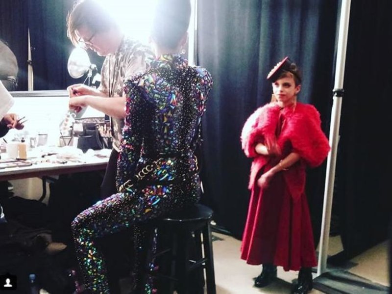 Eνα 10χρονο αγόρι δηλώνει... «drag kid» και κάνει το ντεμπούτο του στην πασαρέλα [εικόνες] | iefimerida.gr 2