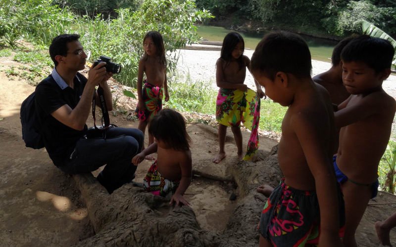 Η απομονωμένη φυλή ιθαγενών Εμπερά στο ντοκιμαντέρ του Ιάσονα Πιπίνη στο Φεστιβάλ Ντοκιμαντέρ Θεσσαλονίκης [εικόνες] | iefimerida.gr 2