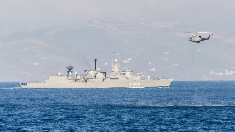 Το Πολεμικό Ναυτικό δεν αστειεύεται -Φρεγάτες και υποβρύχια «σάρωσαν» στην άσκηση «Αστραπή» [εικόνες] | iefimerida.gr 12