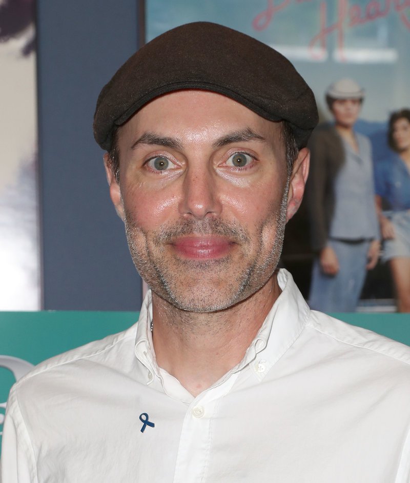 Το φιλί που σόκαρε τα Οσκαρ -Οταν η Τζολί άρχισε τα φιλιά στο στόμα στον αδελφό της [εικόνες] | iefimerida.gr 5