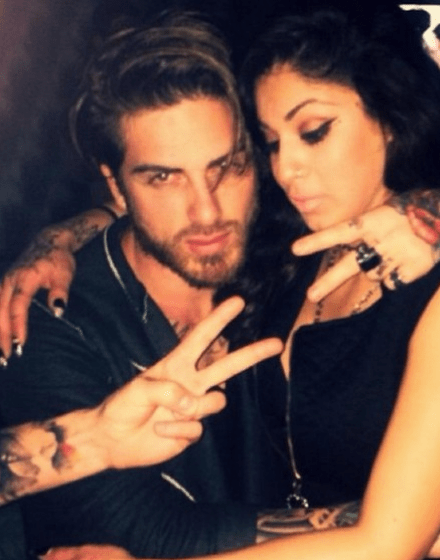 Power of Love: Ο παίκτης που παράτησε γυναίκα και παιδί για να βρει τον έρωτα [εικόνες] | iefimerida.gr 1