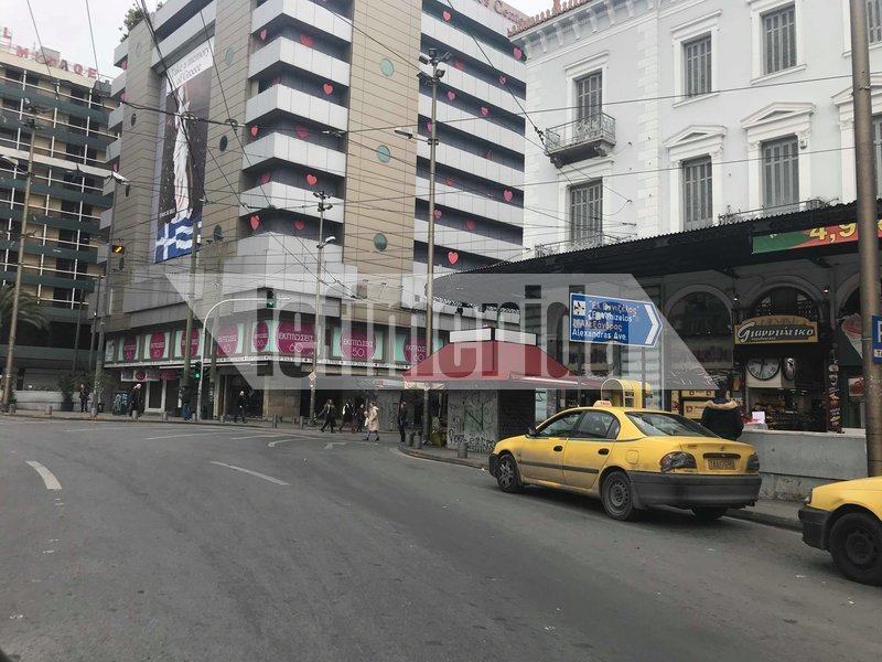 Αδειασαν οι δρόμοι -Σε ρυθμούς Καθαράς Δευτέρας η Αθήνα [εικόνες] | iefimerida.gr 2