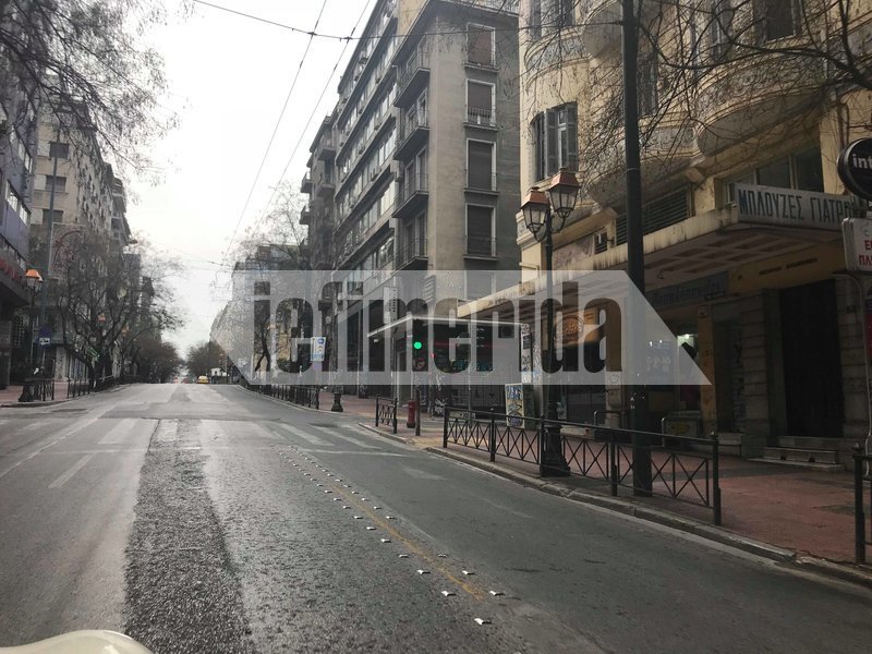 Αδειασαν οι δρόμοι -Σε ρυθμούς Καθαράς Δευτέρας η Αθήνα [εικόνες] | iefimerida.gr 8