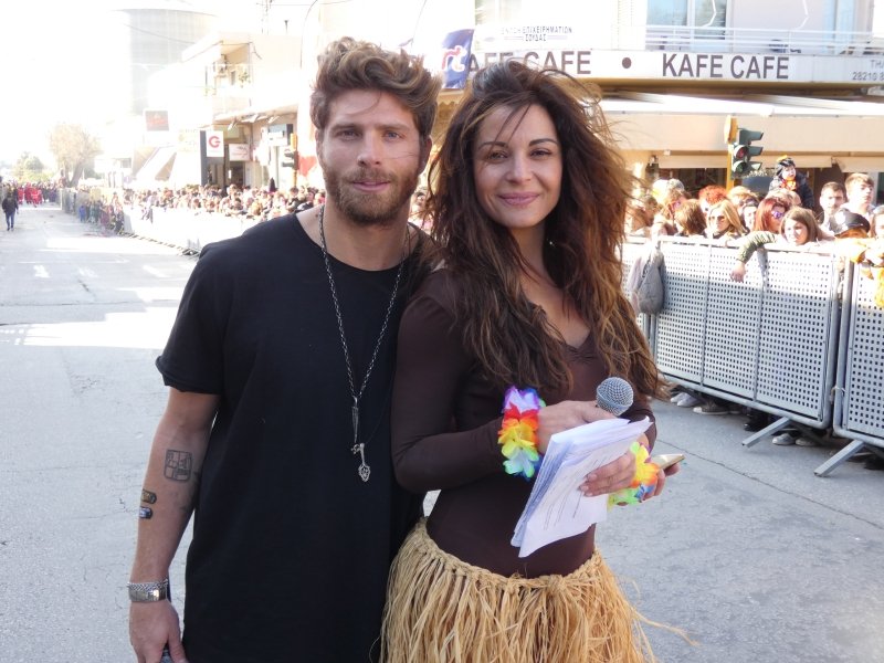 Η (λίγο παραπάνω από ό,τι ταίριαζε) σέξι εμφάνιση της Ειρήνης Κολλιδά στο χανιώτικο καρναβάλι [εικόνες] | iefimerida.gr 5