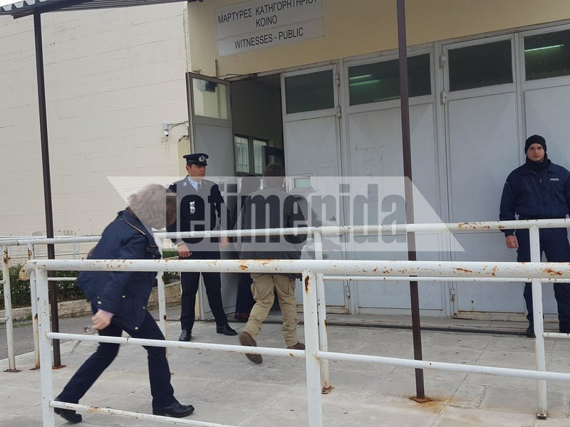 Με άδεια πάλι από τη φυλακή ο Δημήτρης Κουφοντίνας -Εντονες αντιδράσεις [εικόνες & βίντεο] | iefimerida.gr 8