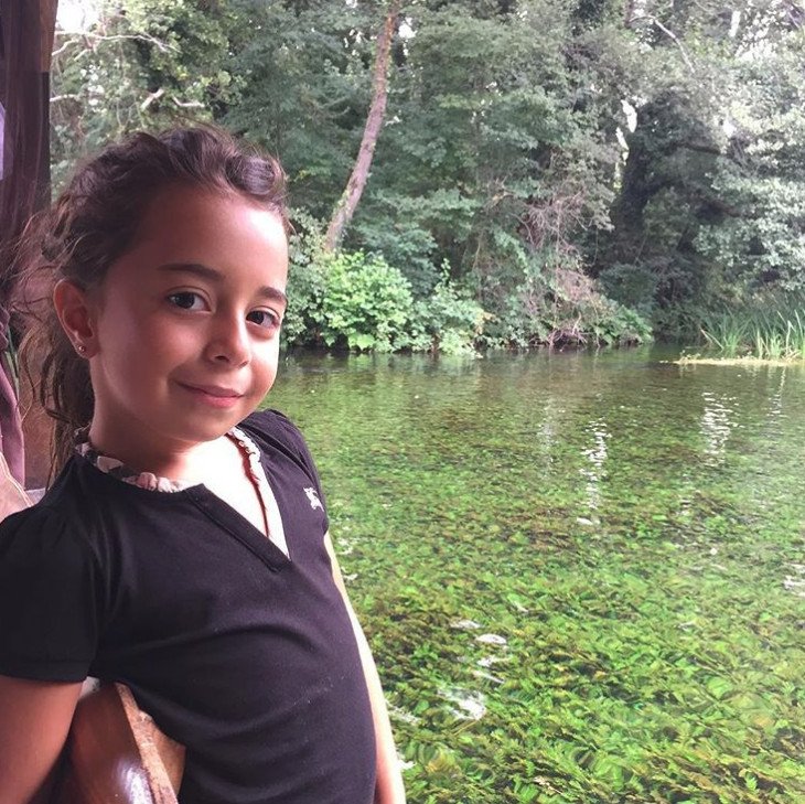 Μελέκ ή Τουρνά: Ποια είναι η 9χρονη πρωταγωνίστρια του Anne -Το παιδί-θαύμα που παίζει σαν φτασμένη ηθοποιός [εικόνες] | iefimerida.gr 19