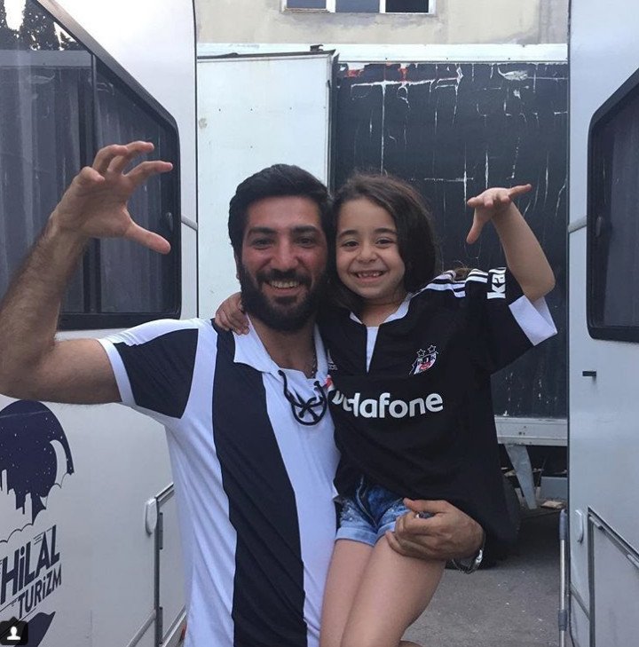 Μελέκ ή Τουρνά: Ποια είναι η 9χρονη πρωταγωνίστρια του Anne -Το παιδί-θαύμα που παίζει σαν φτασμένη ηθοποιός [εικόνες] | iefimerida.gr 21