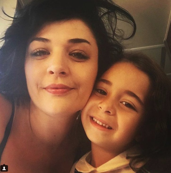 Μελέκ ή Τουρνά: Ποια είναι η 9χρονη πρωταγωνίστρια του Anne -Το παιδί-θαύμα που παίζει σαν φτασμένη ηθοποιός [εικόνες] | iefimerida.gr 25