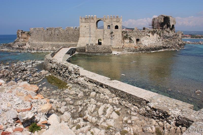 Η συναρπαστική ιστορία του κάστρου της Μεθώνης από τις Εκδόσεις Καπόν | iefimerida.gr 1