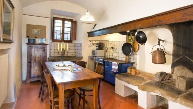 Πωλείται το σπίτι όπου ζούσε ο Μιχαήλ Αγγελος -Πύργος στα αμπέλια της Τοσκάνης [εικόνες] | iefimerida.gr 1