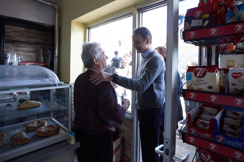 Στη Μάνδρα ο Μητσοτάκης -Αυτοψία στην περιοχή, 3 μήνες μετά τις φονικές πλημμύρες [εικόνες] | iefimerida.gr 0