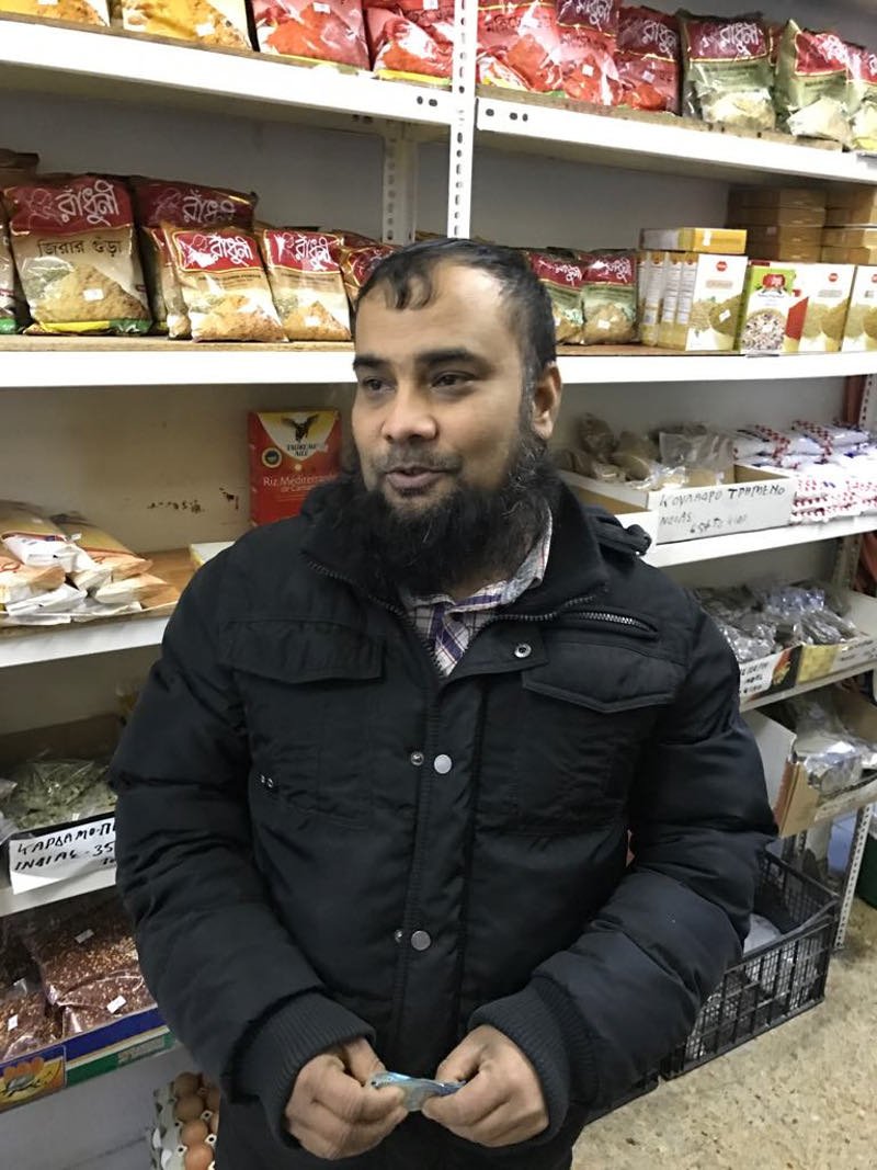 Βρήκαμε τα μπακάλικα των μεταναστών -Ζαχαροπλαστείο Μπαγκλαντές και ινδικά μίνι μάρκετ [εικόνες & βίντεο] | iefimerida.gr 6