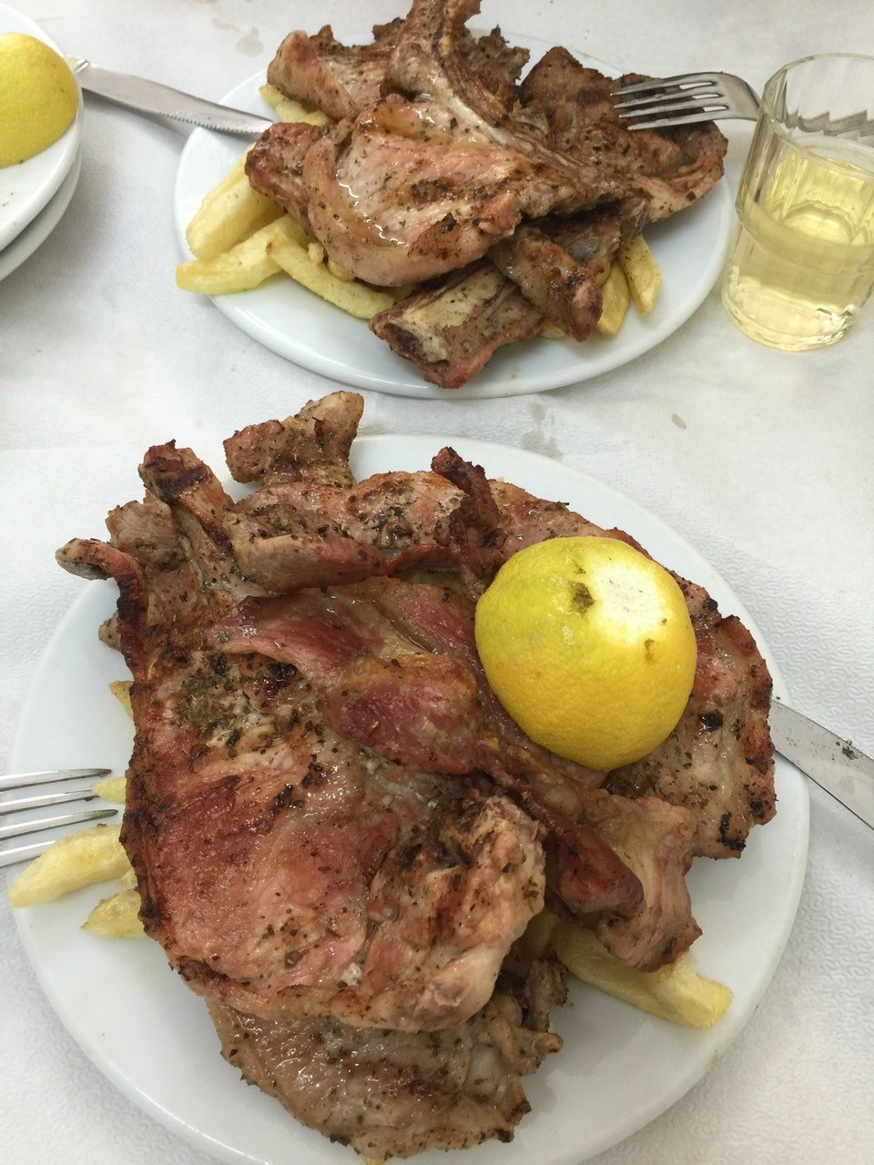 Τσικνοπέμπτη: Οι 10 ταβέρνες με τα καλύτερα παϊδάκια και μπριζολάκια της Αθήνας [εικόνες] | iefimerida.gr 12