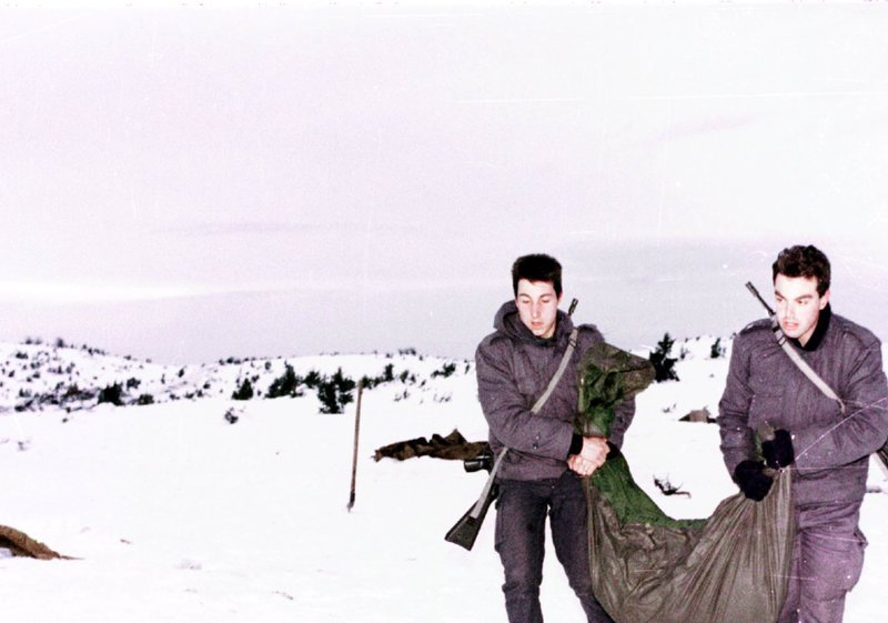 Η συντριβή του C-130 στο όρος Όθρυς με τους 63 νεκρούς -Τι συνέβη πριν 27 χρόνια [εικόνες & βίντεο]  | iefimerida.gr 2