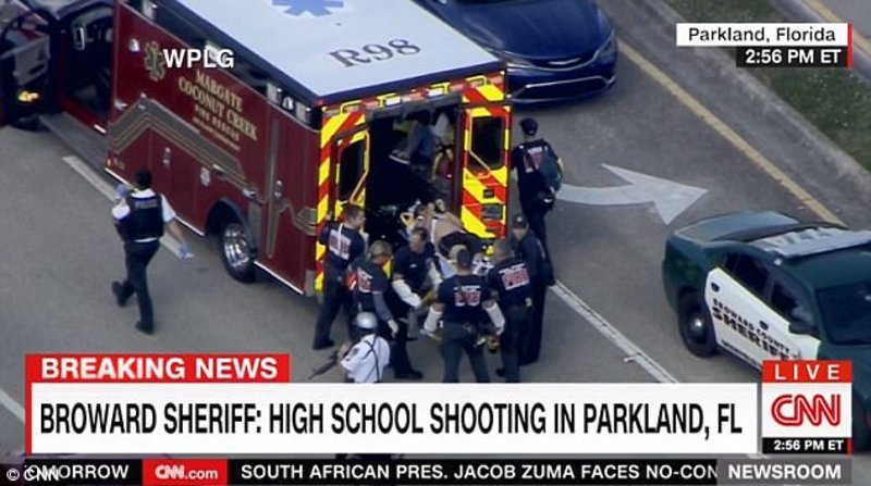 Πυροβολισμοί σε σχολείο της Φλόριντα -17 νεκροί [εικόνες &amp; βίντεο] | iefimerida.gr 4