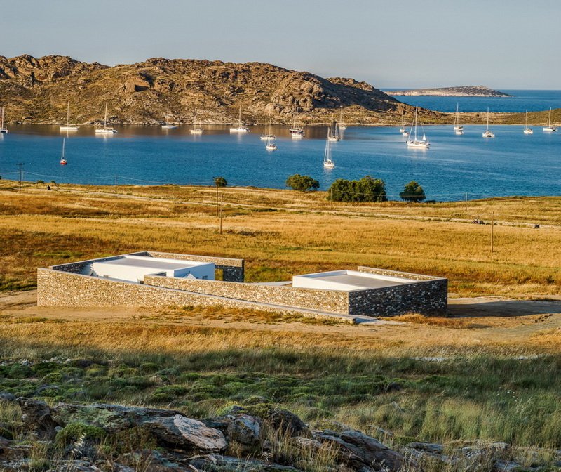 Το σπίτι «αγκαλιά» στην Πάρο -Με θέα το απέραντο γαλάζιο [εικόνες] | iefimerida.gr 0