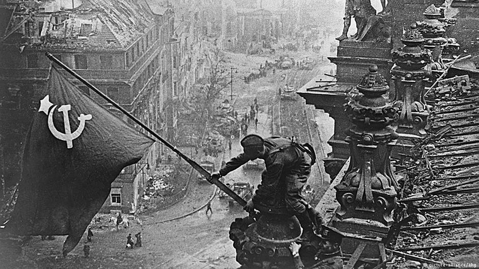  100 χρόνια Κόκκινος Στρατός: Η θρυλική στρατιωτική δύναμη της ΕΣΣΔ που ίδρυσαν Στάλιν-Τρότσκι [εικόνες] | iefimerida.gr 3