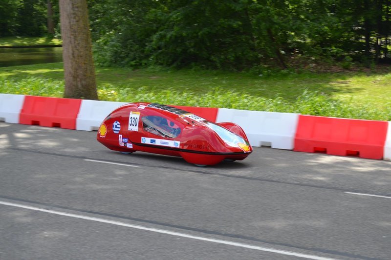 Τα «μυαλά» του Μετσόβιου Πολυτεχνείου κατασκεύασαν το όχημα του μέλλοντος- Μοιάζει με κάψουλα [εικόνες] | iefimerida.gr 6