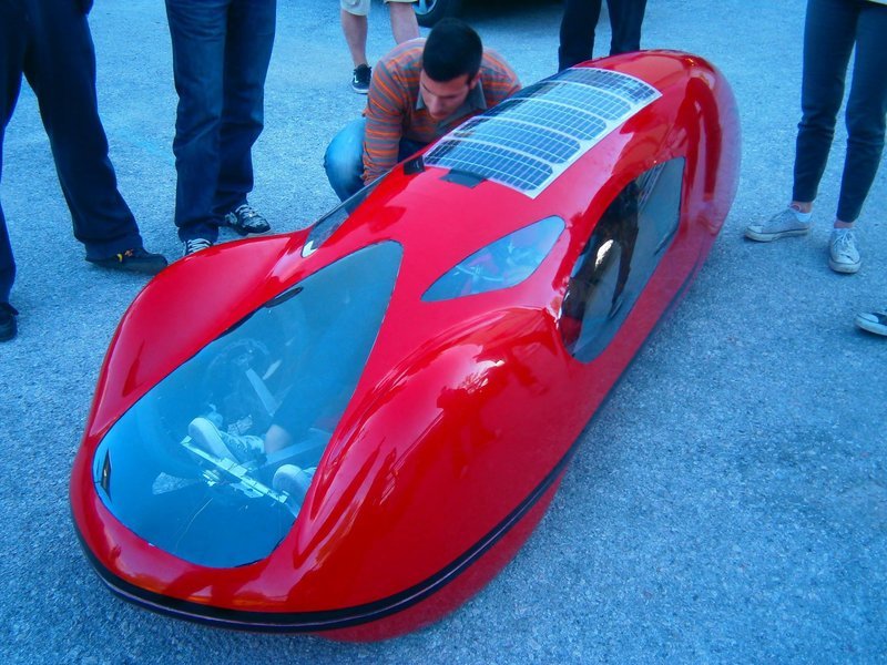 Τα «μυαλά» του Μετσόβιου Πολυτεχνείου κατασκεύασαν το όχημα του μέλλοντος- Μοιάζει με κάψουλα [εικόνες] | iefimerida.gr 5