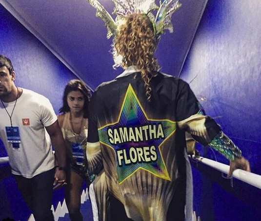 Βρετανή εκτοπίζει για πρώτη φορά τις Βραζιλιάνες και γίνεται η βασίλισσα στο Ρίο [εικόνες & βίντεο]] | iefimerida.gr 1