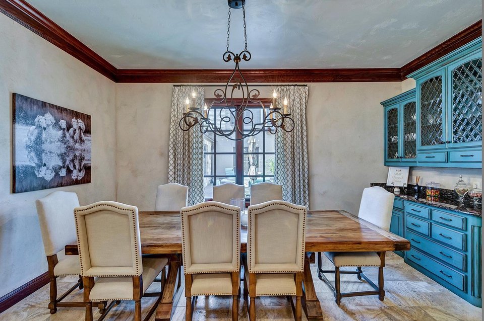 Το ονειρεμένο χρωματιστό σπίτι σε αγρόκτημα της Σελένα Γκόμεζ [εικόνες] | iefimerida.gr 4