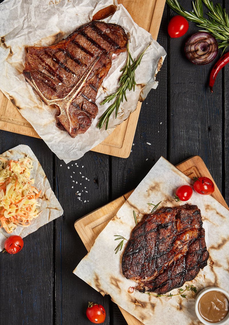 Οι θερμίδες του τραπεζιού της Τσικνοπέμπτης [λίστα] | iefimerida.gr 1