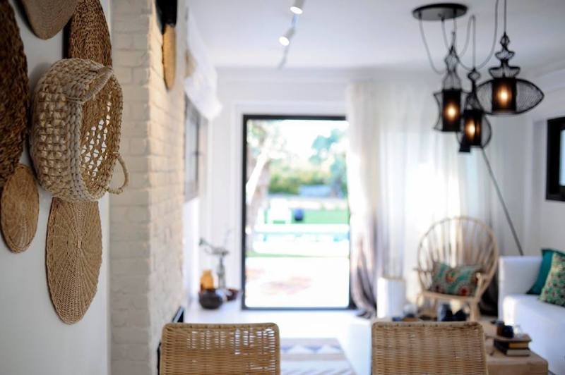 Αυτό το σπίτι μέσα στους ελαιώνες της Θάσου είναι ένας ύμνος στην μποέμ πολυτέλεια [εικόνες] | iefimerida.gr 9